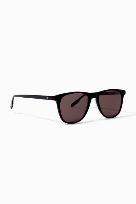 hover state of D-Frame Sunglasses in Acetate   