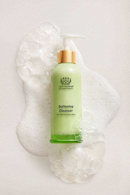 hover state of Softening Cleanser, 125ml