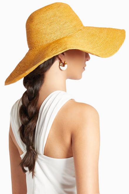 hover state of Praia Sun Hat in Toquilla Straw   