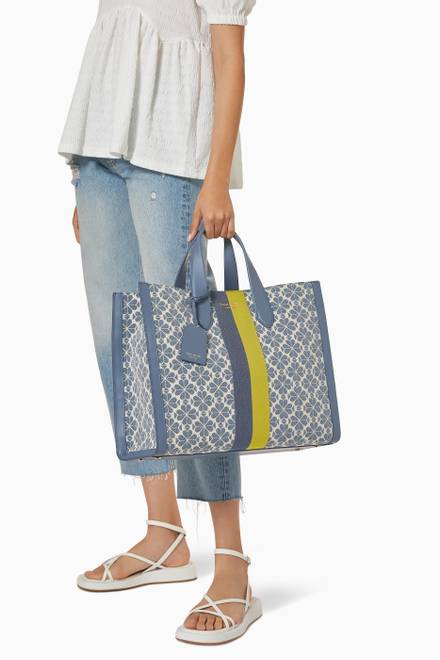 hover state of Manhattan Large Tote Bag in Jacquard 