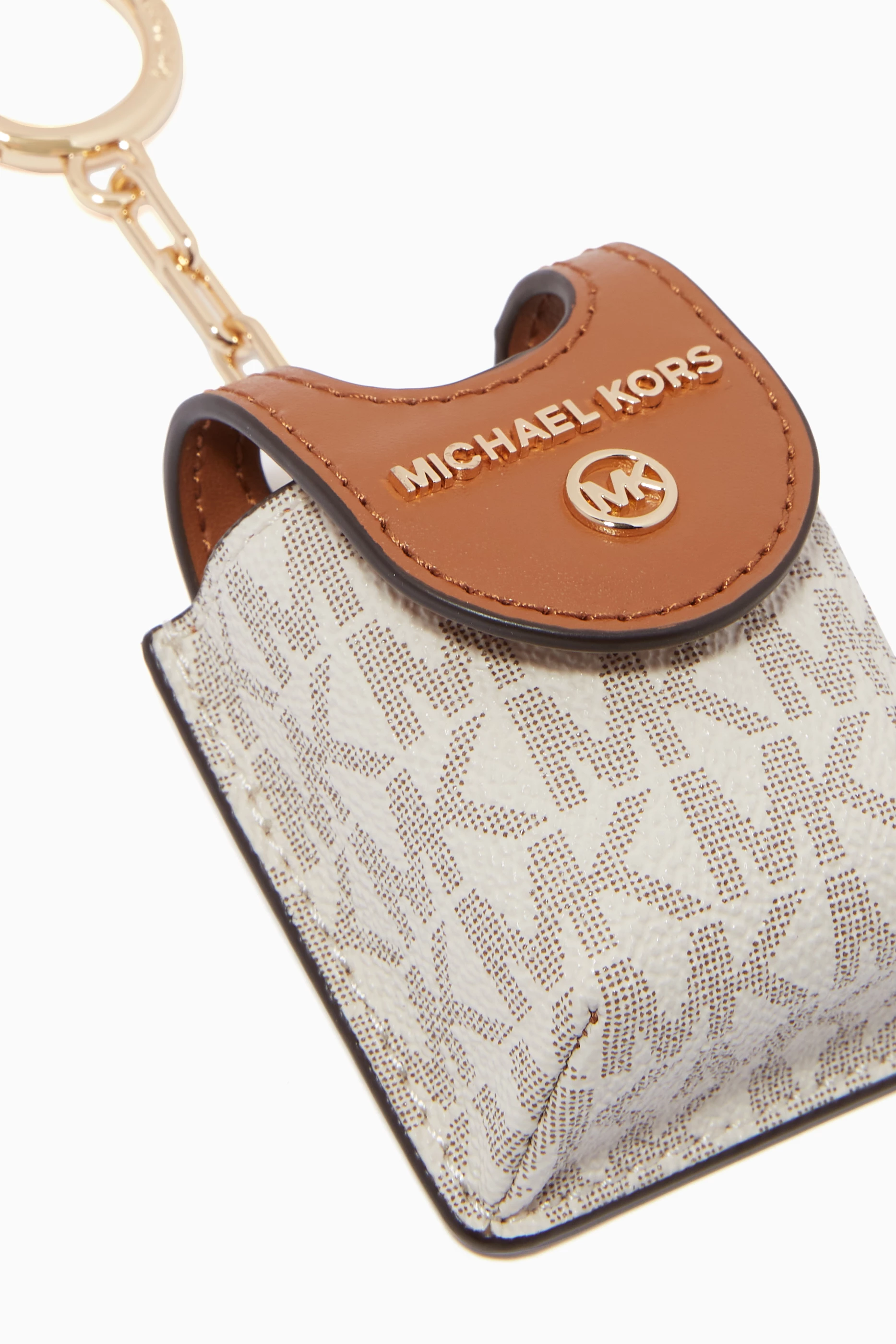 Arriba 74+ imagen michael kors hand sanitizer Thptnganamst.edu.vn